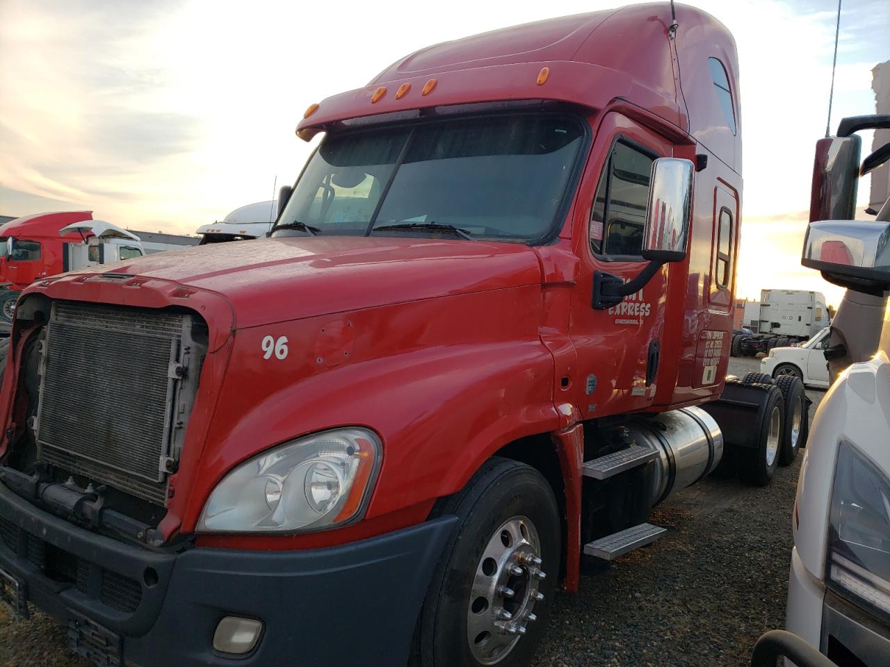 Image 2 of 2012 FREIGHTLINER CASCADIA 125  2012 with VIN 1FUJGLDR0CLBF9895