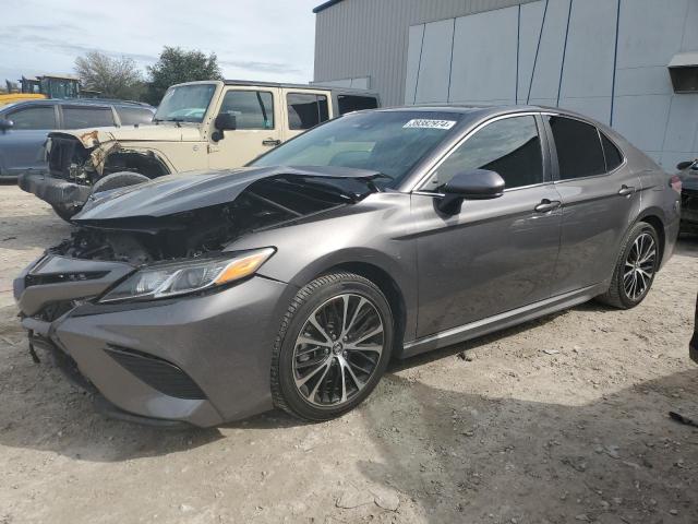 Image 1 of 2020 TOYOTA CAMRY SE 2020 with VIN 4T1G11AK0LU894396