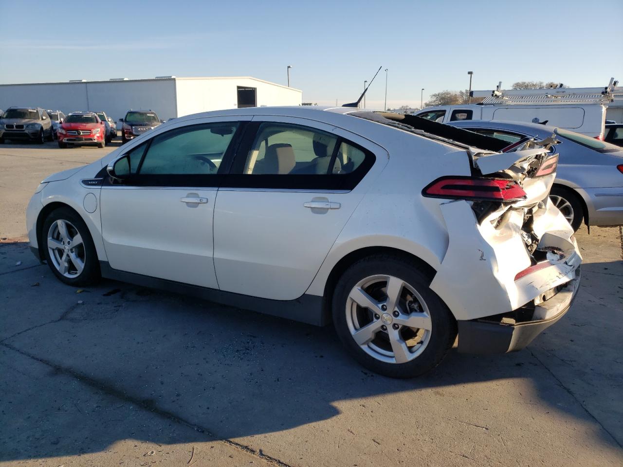 Image 2 of 2013 CHEVROLET VOLT  2013 with VIN 1G1RG6E41DU121547