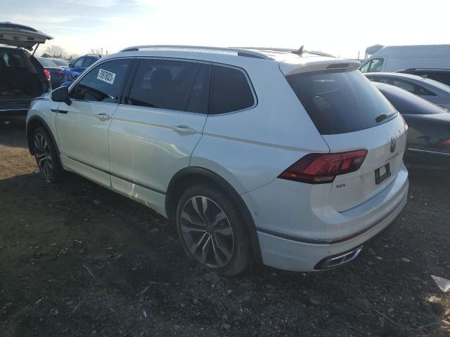 Изображение 2 2022 VOLKSWAGEN TIGUAN SEL R-LINE 2022 с VIN 3VV4B7AXXNM021573