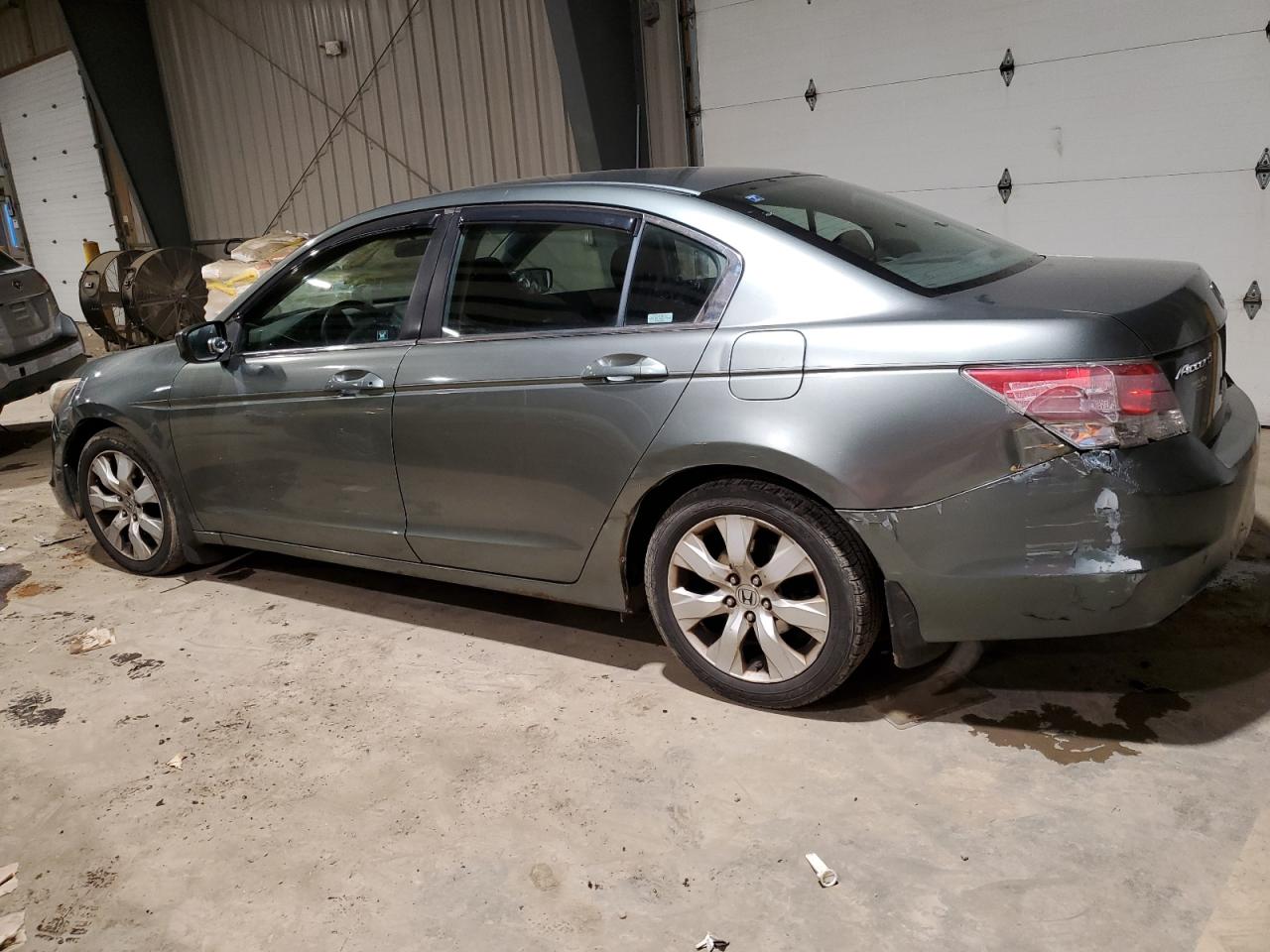 Image 2 of 2009 HONDA ACCORD EX 2009 with VIN 1HGCP26769A105935