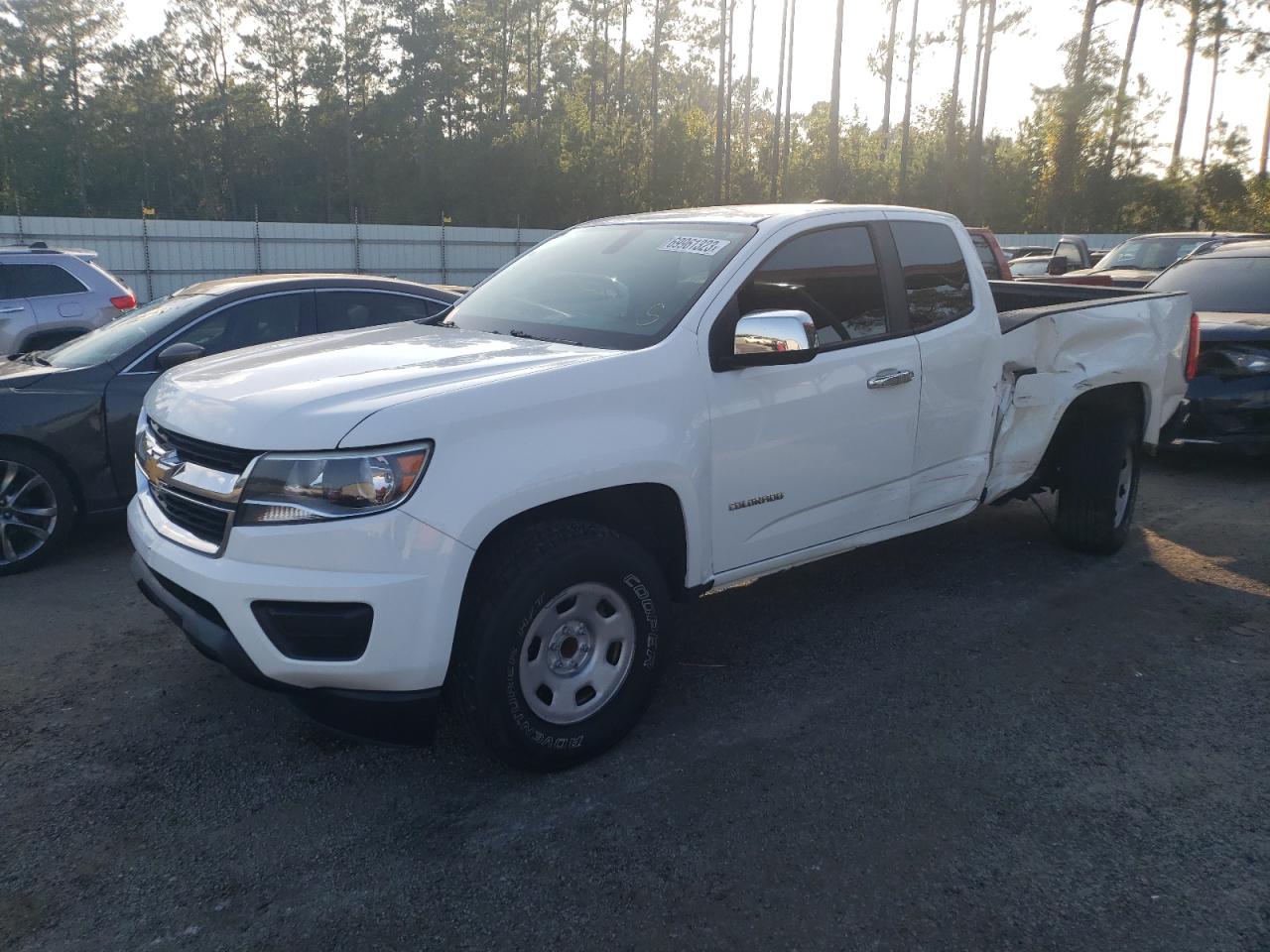 Image 1 of 2016 CHEVROLET COLORADO  2016 with VIN 1GCHSBEA4G1189072