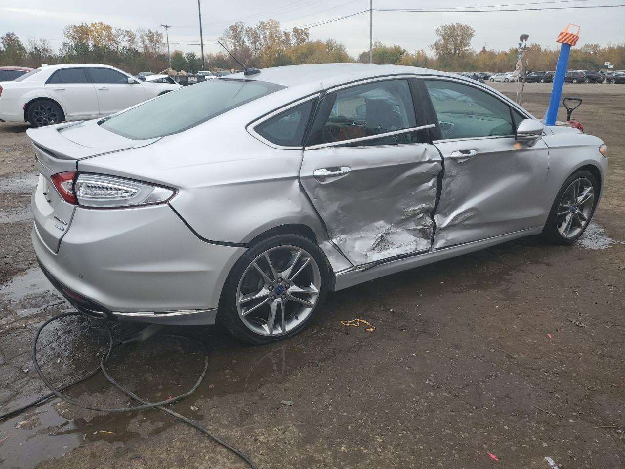 Image 3 of 2013 FORD FUSION TITANIUM 2013 with VIN 3FA6P0D98DR205768