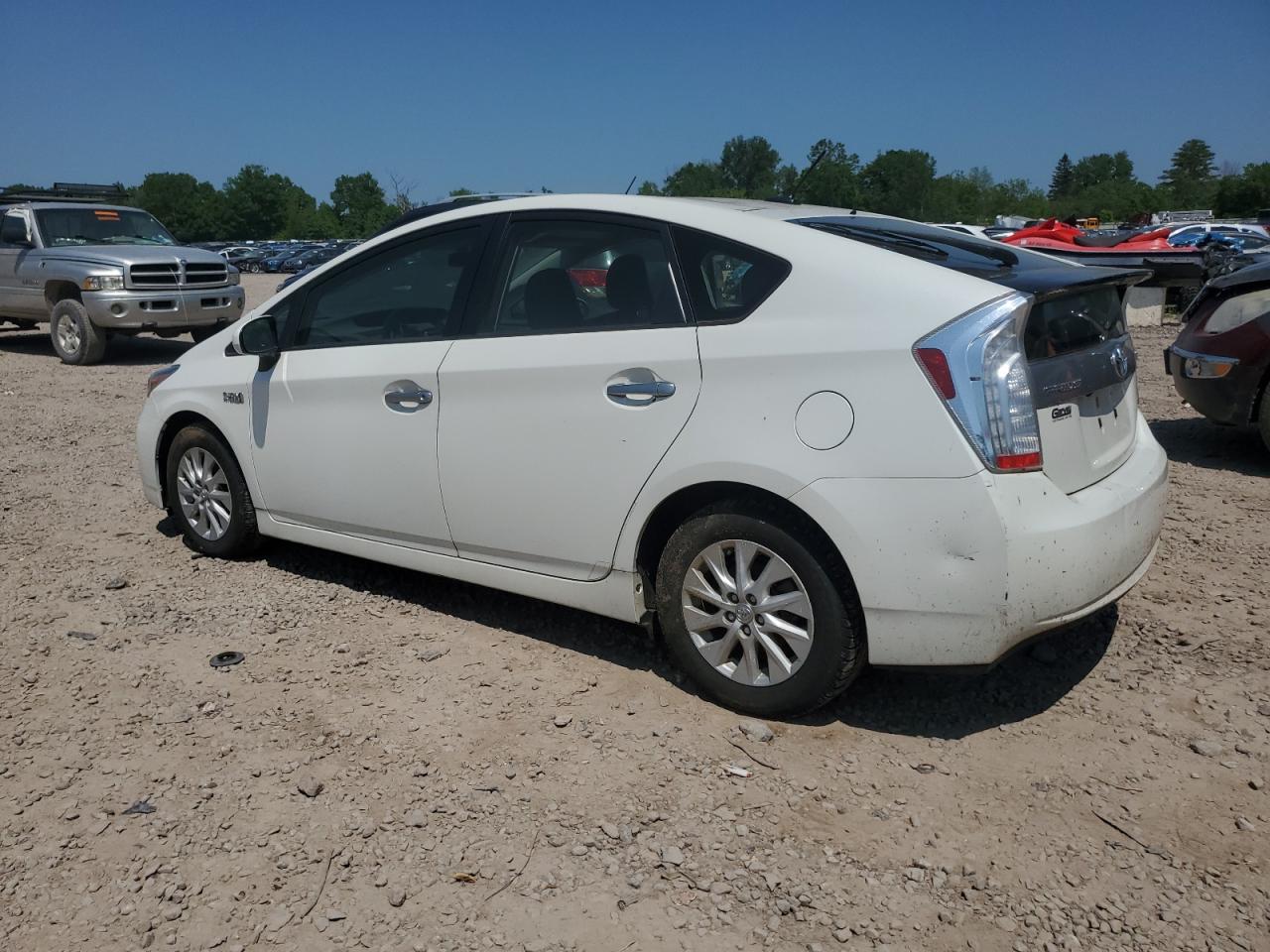 Obraz 2 z 2013 TOYOTA PRIUS PLUG-IN  2013 z VIN JTDKN3DPXD3031165