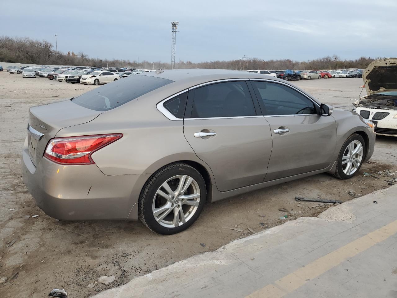 Obraz 3 z 2013 NISSAN ALTIMA 3.5S 2013 z VIN 1N4BL3AP0DN526429