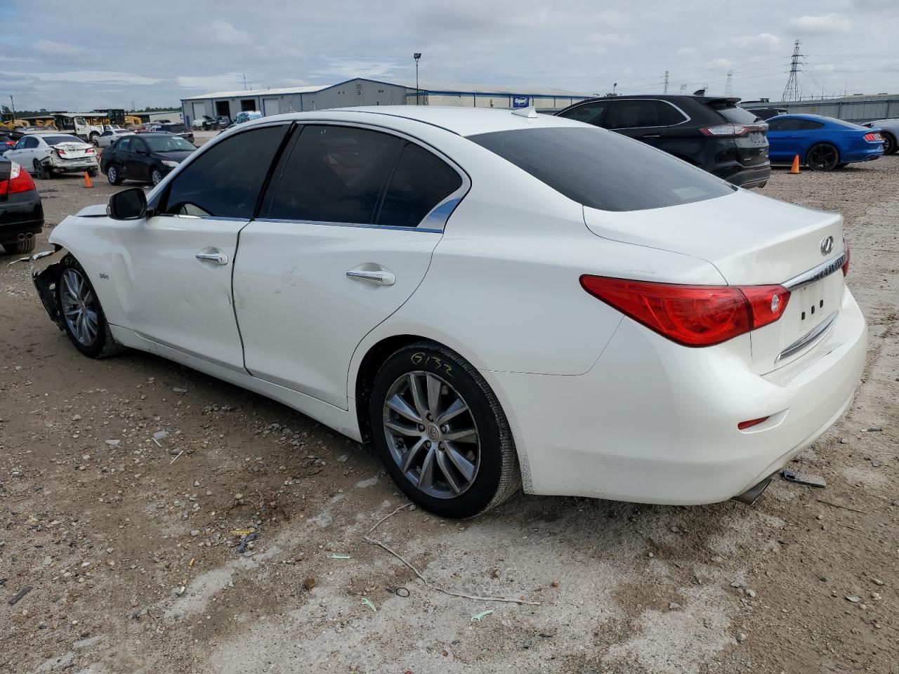 Obraz 2 z 2016 INFINITI Q50 PREMIUM 2016 z VIN JN1EV7AP9GM304381