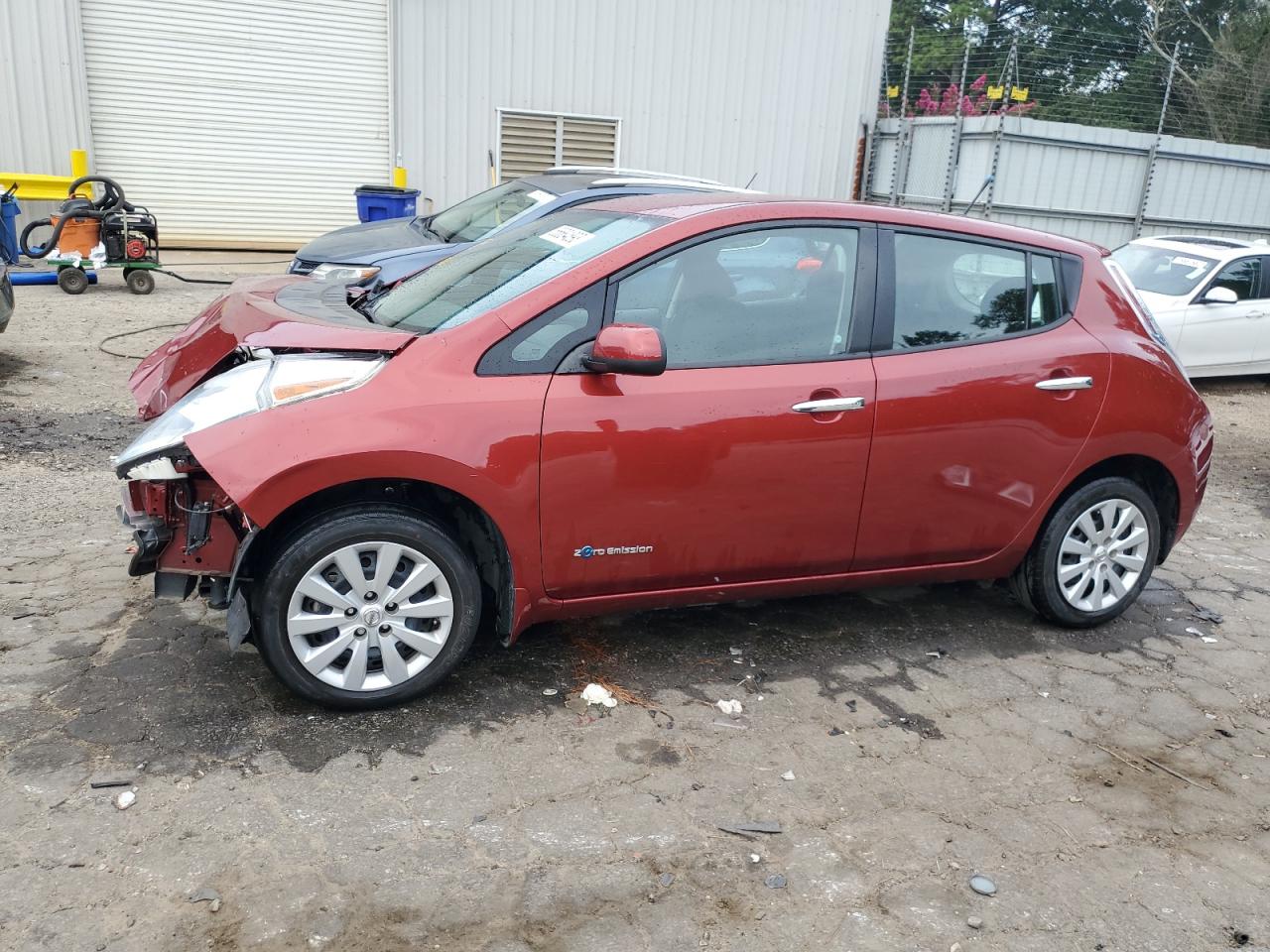 Obraz 2013 NISSAN LEAF S 2013