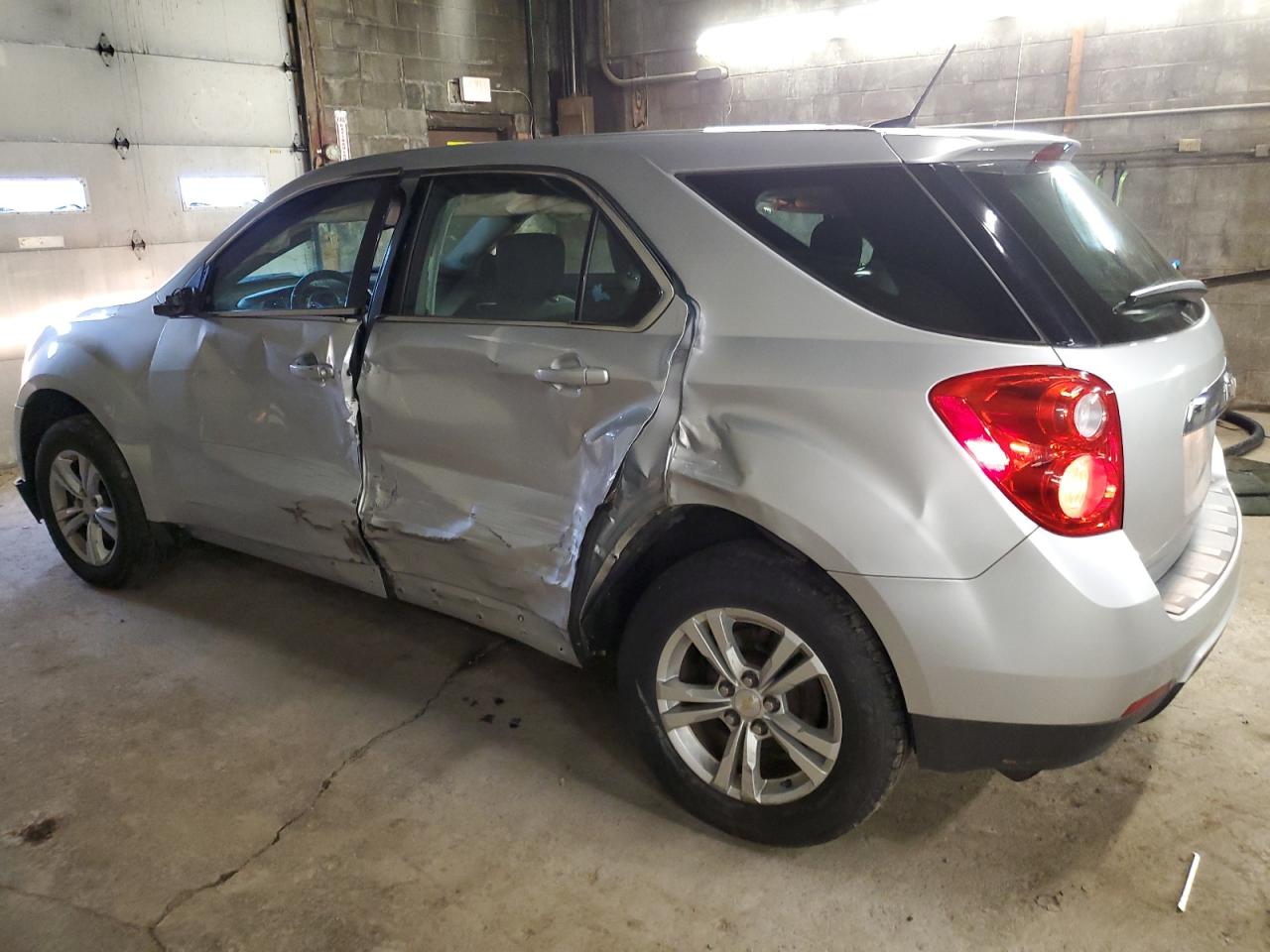 Изображение 2 2013 CHEVROLET EQUINOX LS 2013 с VIN 2GNALBEK5D1128396