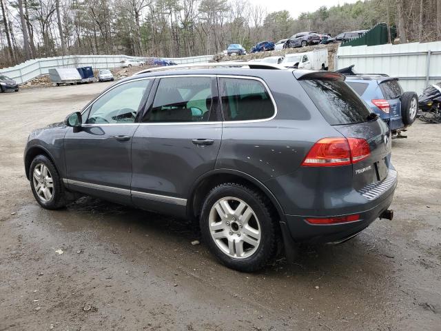 Image 2 of 2014 VOLKSWAGEN TOUAREG V6 2014 with VIN WVGEF9BP6ED011177