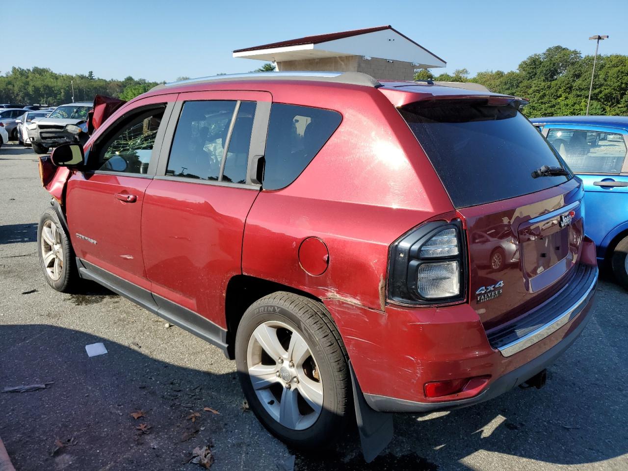 Изображение 2 2015 JEEP COMPASS LATITUDE 2015 с VIN 1C4NJDEB7FD304237