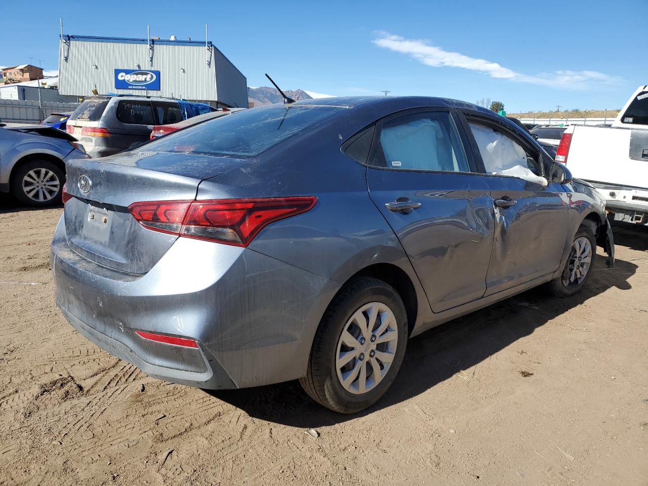 Image 3 of 2020 HYUNDAI ACCENT SE 2020 with VIN 3KPC24A61LE115512