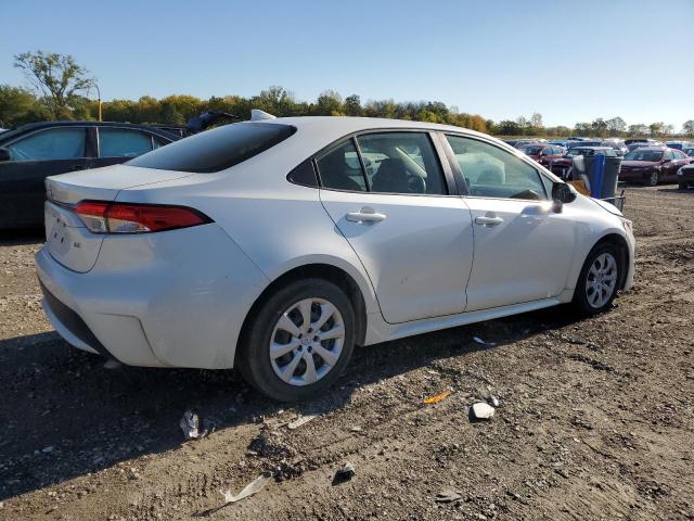 Image 3 of 2020 TOYOTA COROLLA LE 2020 with VIN JTDEPRAE1LJ042837