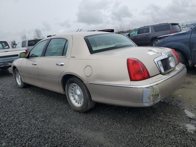 Image 2 of 1998 LINCOLN TOWN CAR EXECUTIVE 1998 with VIN 1LNFM81WXWY667812