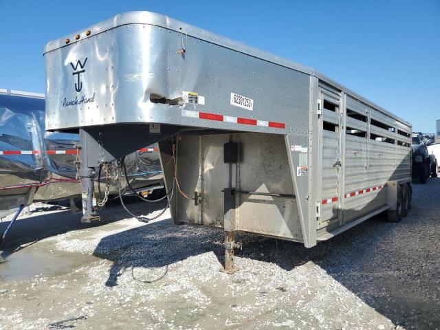Изображение 2 2019 WILX LIVESTOCK 2019 с VIN 1W17242S2L7718035