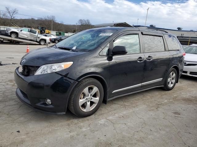 2013 TOYOTA SIENNA LE 2013 image