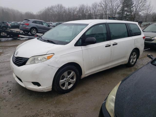 2011 TOYOTA SIENNA  2011 image