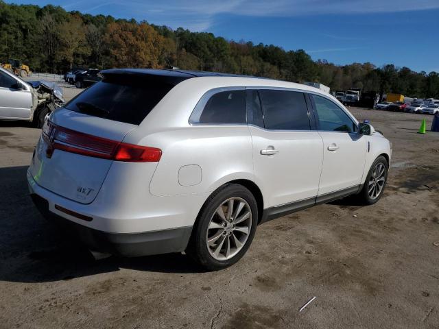 Image 3 of 2010 LINCOLN MKT  2010 with VIN 2LMHJ5AT0ABJ25389