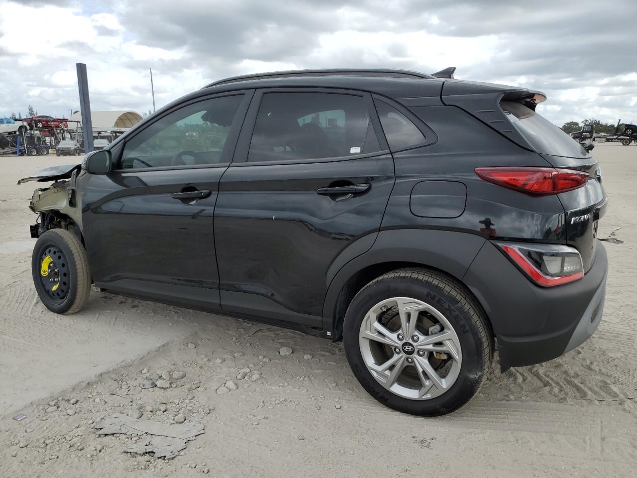 Изображение 2 2023 HYUNDAI KONA SEL 2023 с VIN KM8K6CAB0PU955274