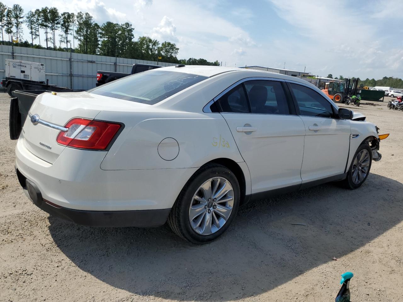 Image 3 of 2010 FORD TAURUS LIMITED 2010 with VIN 1FAHP2FW3AG120766