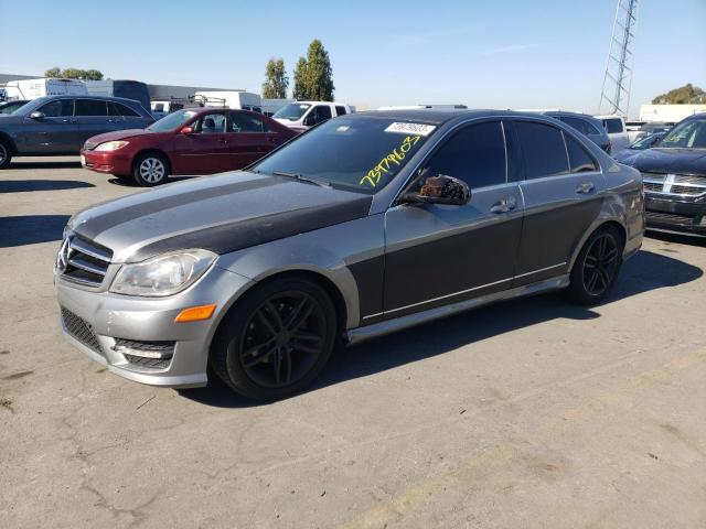 Obraz 1 z 2014 MERCEDES-BENZ C 250 2014 z VIN WDDGF4HB2ER316065