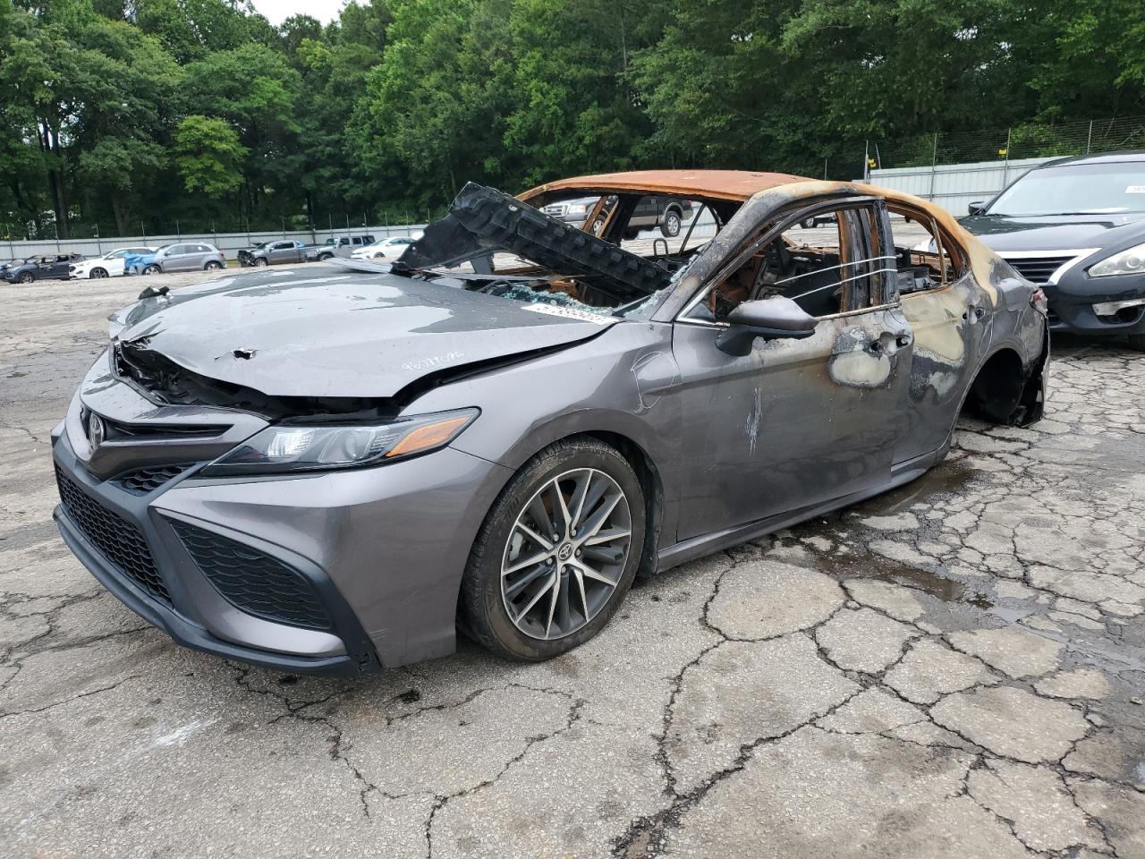 Image 1 of 2021 TOYOTA CAMRY SE 2021 with VIN 4T1G11AK0MU558720