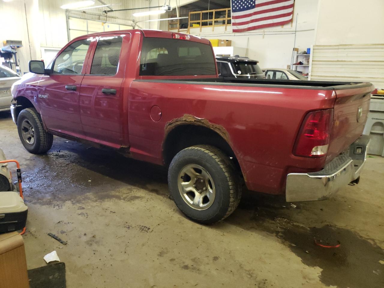 Image 2 of 2010 DODGE RAM 1500  2010 with VIN 1D7RV1GPXAS231971