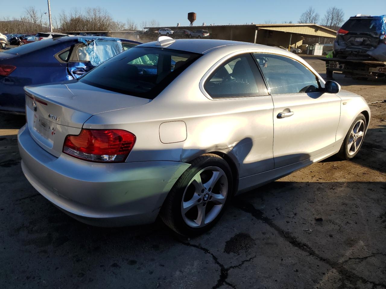 Obraz 3 z 2009 BMW 128 I 2009 z VIN WBAUP93529VF45979