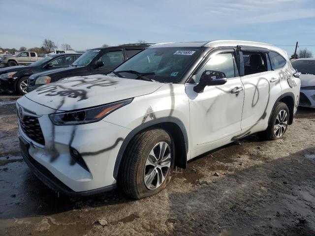 Obraz 2021 TOYOTA HIGHLANDER XLE 2021