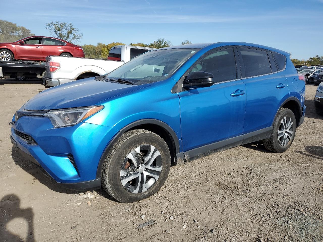 Изображение 1 2018 TOYOTA RAV4 LE 2018 с VIN JTMZFREV0JJ733367