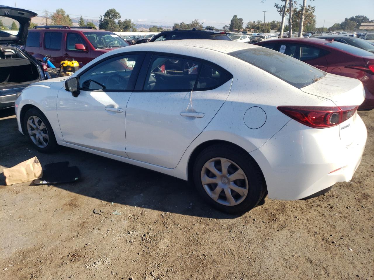 Изображение 2 2014 MAZDA 3 SPORT 2014 с VIN JM1BM1U70E1180365