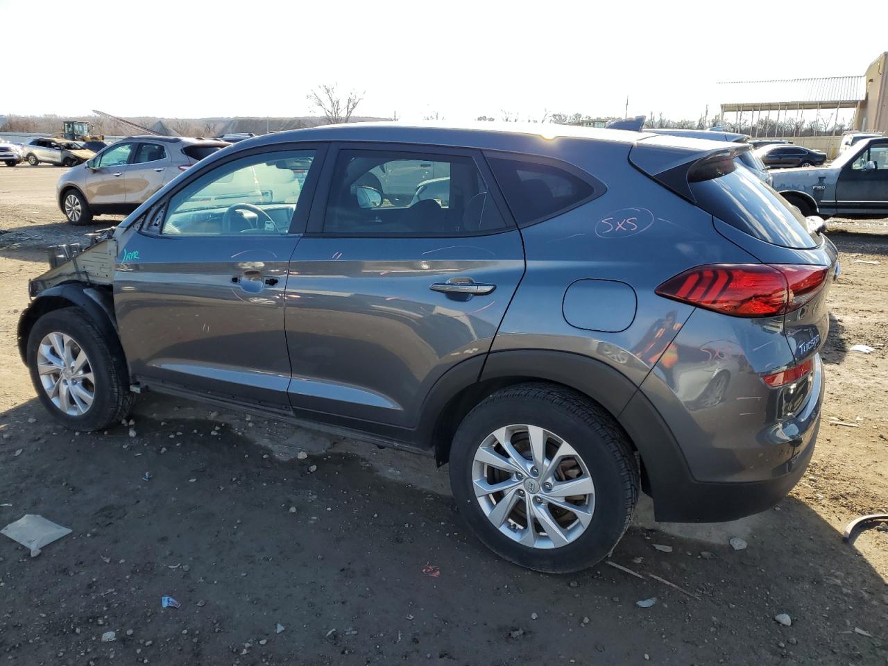 Image 2 of 2019 HYUNDAI TUCSON SE 2019 with VIN KM8J2CA47KU952888