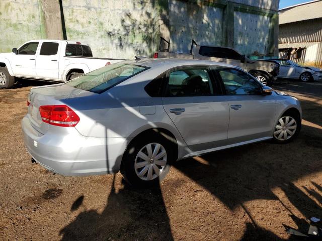 Image 3 of Volkswagen Passat S 2012 with VIN 1VWAP7A38CC057547
