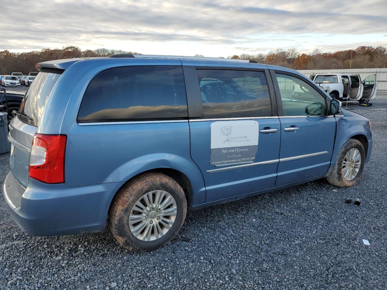 Obraz 3 z 2012 CHRYSLER TOWN & COUNTRY LIMITED 2012 z VIN 2C4RC1GG5CR209462