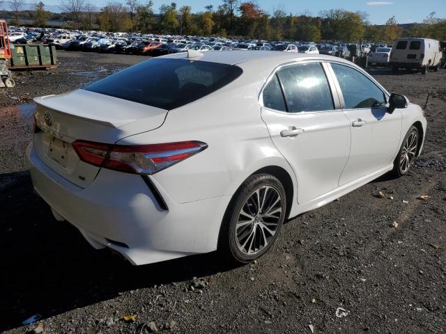 Obraz 3 z 2020 TOYOTA CAMRY SE 2020 z VIN 4T1G11AKXLU905663