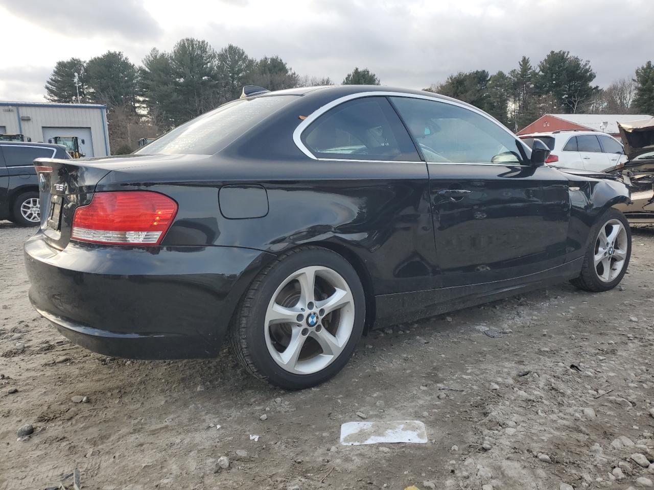 Obraz 3 z 2011 BMW 128 I 2011 z VIN WBAUP7C57BVP21836