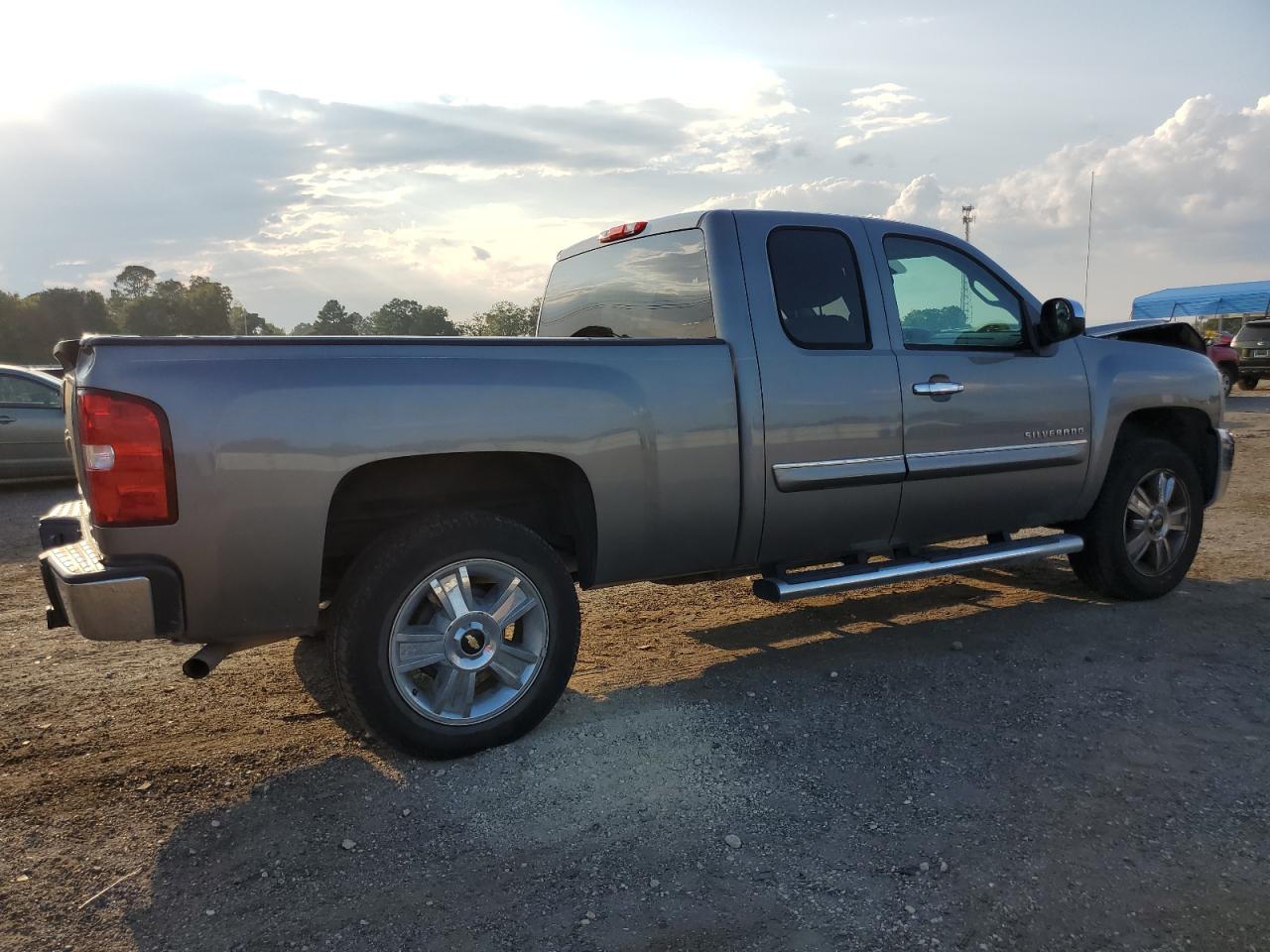 Изображение 3 2013 CHEVROLET SILVERADO C1500 LT 2013 с VIN 1GCRCSE05DZ113043