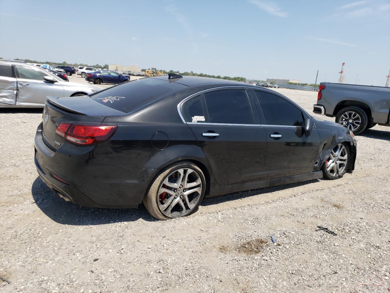 Image 3 of 2016 CHEVROLET SS  2016 with VIN 6G3F15RW7GL218556