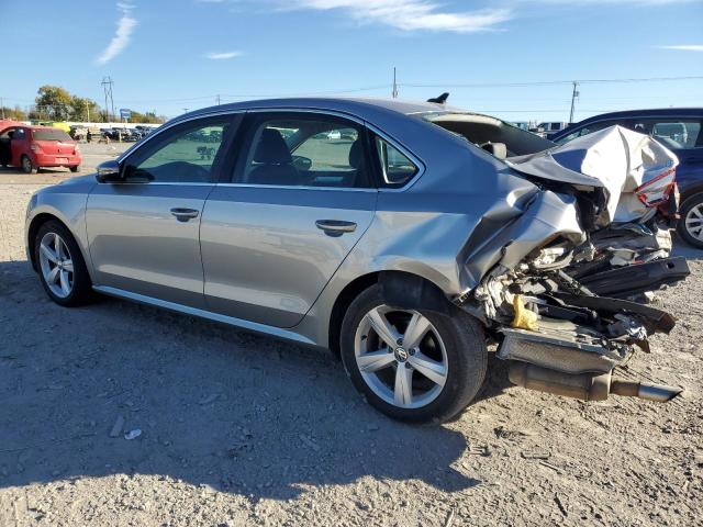 Obraz 2 z 2012 VOLKSWAGEN PASSAT SE 2012 z VIN 1VWBP7A37CC044728