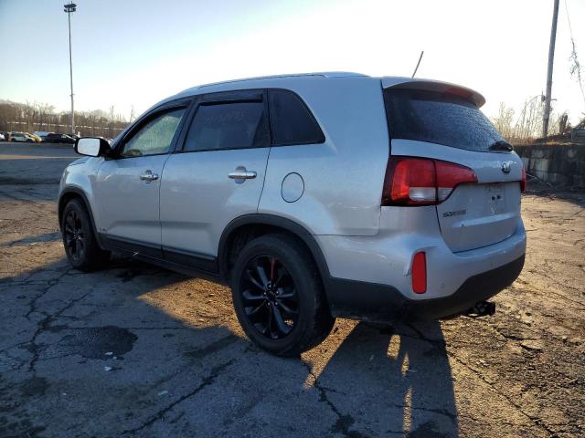 Image 2 of 2015 KIA SORENTO EX 2015 with VIN 5XYKUDA79FG596650