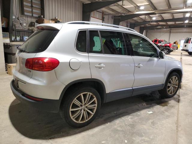 Image 3 of 2016 VOLKSWAGEN TIGUAN S 2016 with VIN WVGAV7AX5GW513984