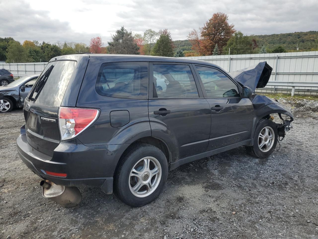 Image 3 of 2009 SUBARU FORESTER 2.5X 2009 with VIN JF2SH61619H765659