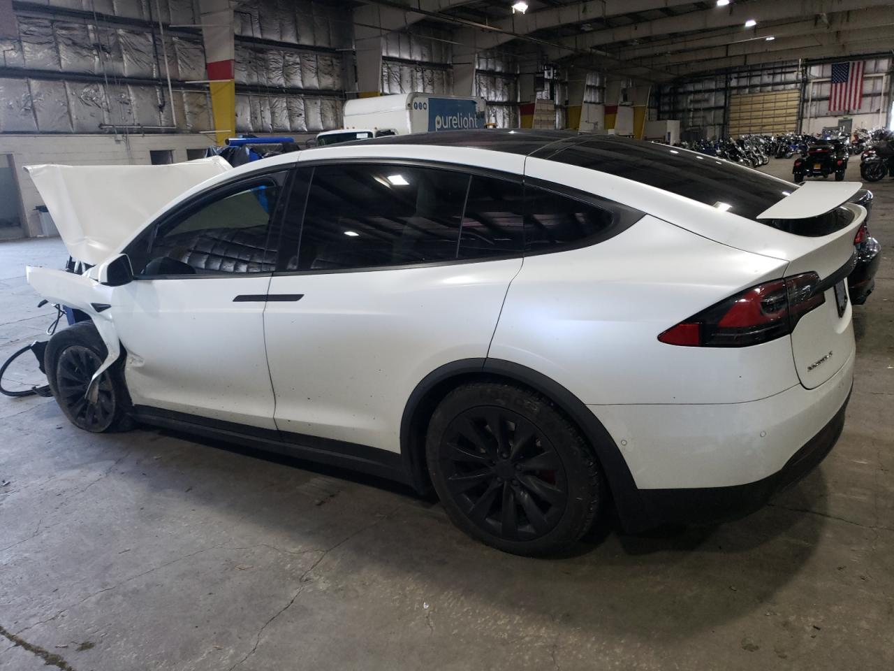Obraz 2 z 2017 TESLA MODEL X  2017 z VIN 5YJXCBE24HF060274