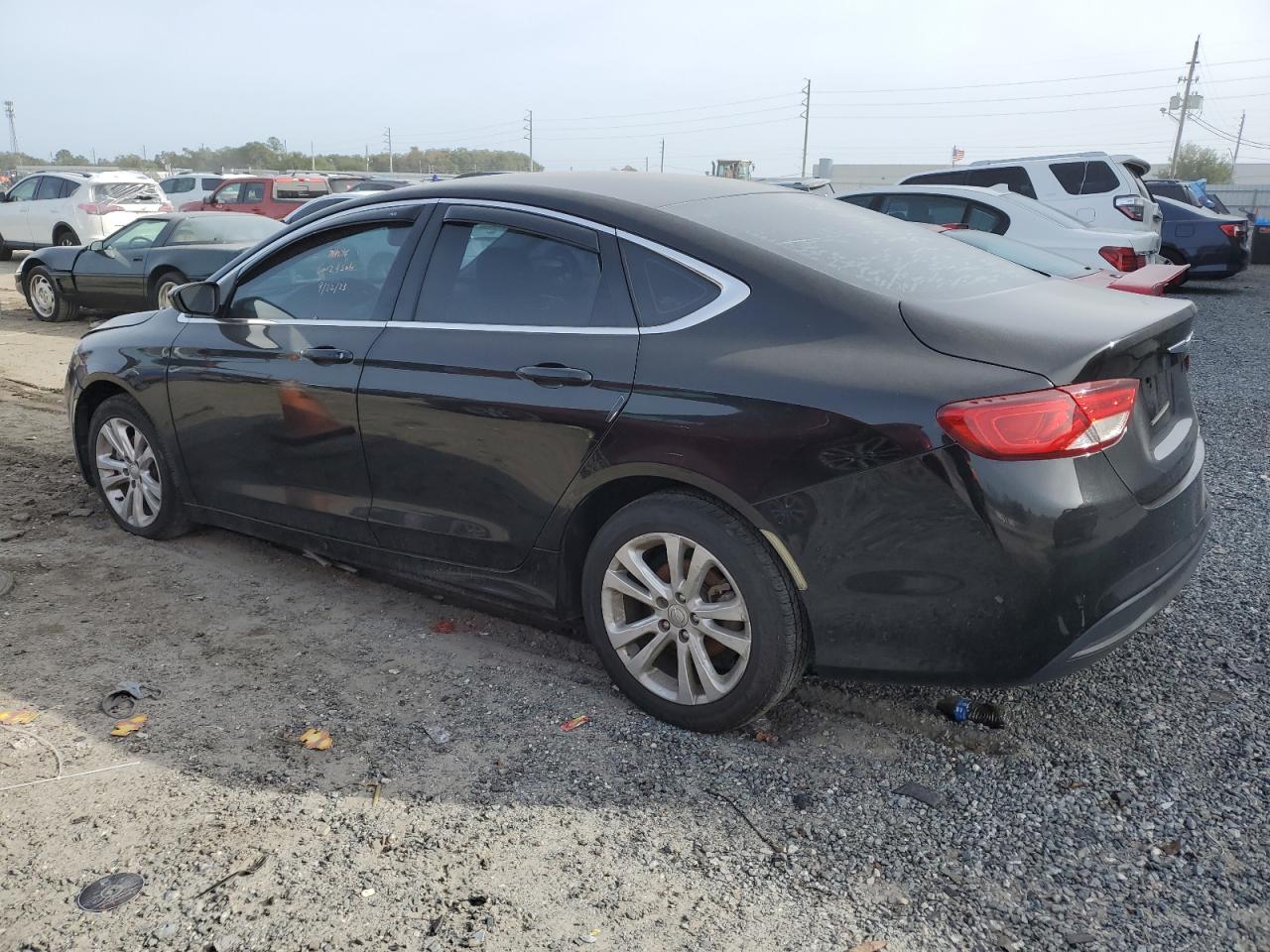 Изображение 2 2016 CHRYSLER 200 LX 2016 с VIN 1C3CCCFB1GN181951