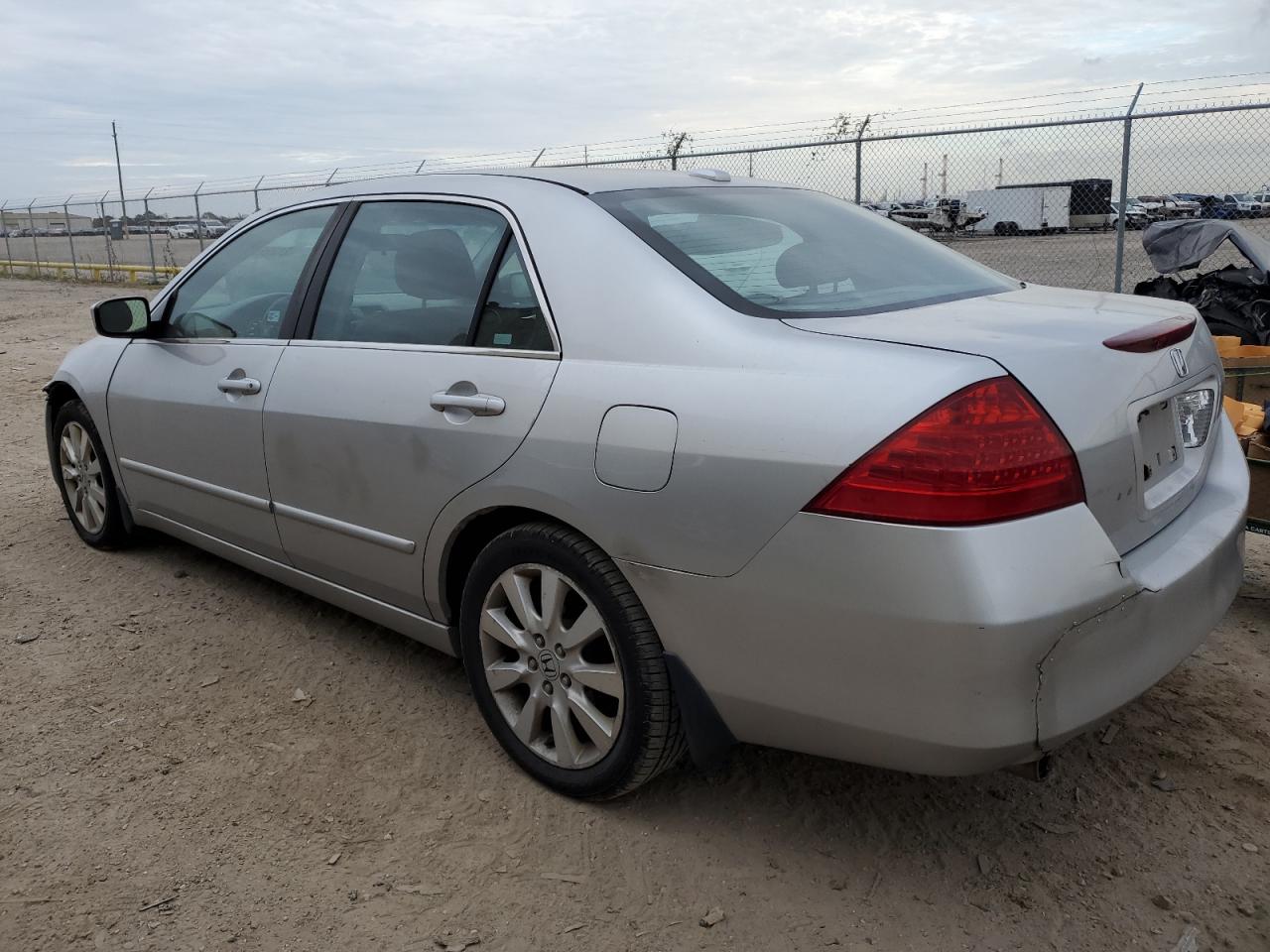 Obraz 2 z 2007 HONDA ACCORD EX 2007 z VIN 1HGCM66507A037076