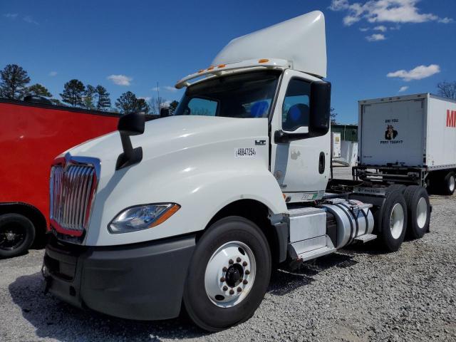 Image 2 of 2019 INTERNATIONAL LT625  2019 with VIN 3HCDZTZR7KL604129