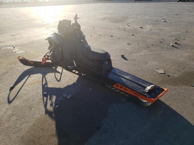 Obraz 3 z 2019 POLA PRO RMK 2019 z VIN SN1EFK8R4KC338504