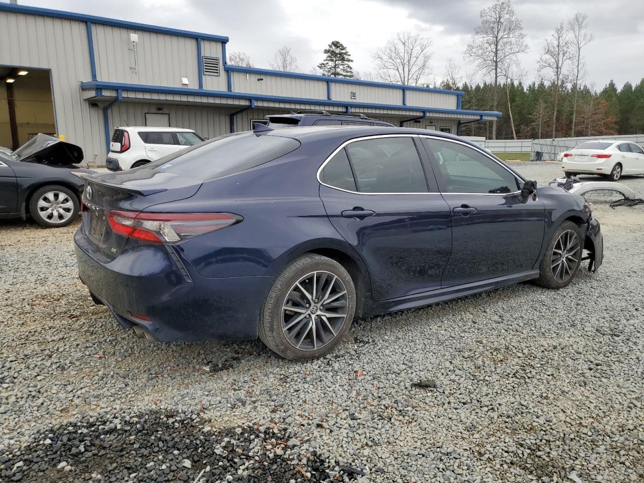 Изображение 3 2022 TOYOTA CAMRY SE 2022 с VIN 4T1G11AKXNU718457
