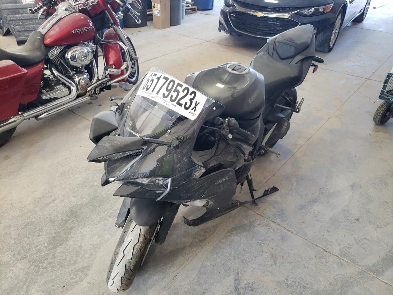 Obraz 2 z Kawasaki Zx636 K 2024 z VIN JKBZXJK19RA000302