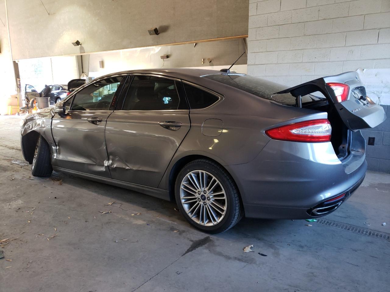 Изображение 2 2014 FORD FUSION SE 2014 с VIN 3FA6P0H95ER201396