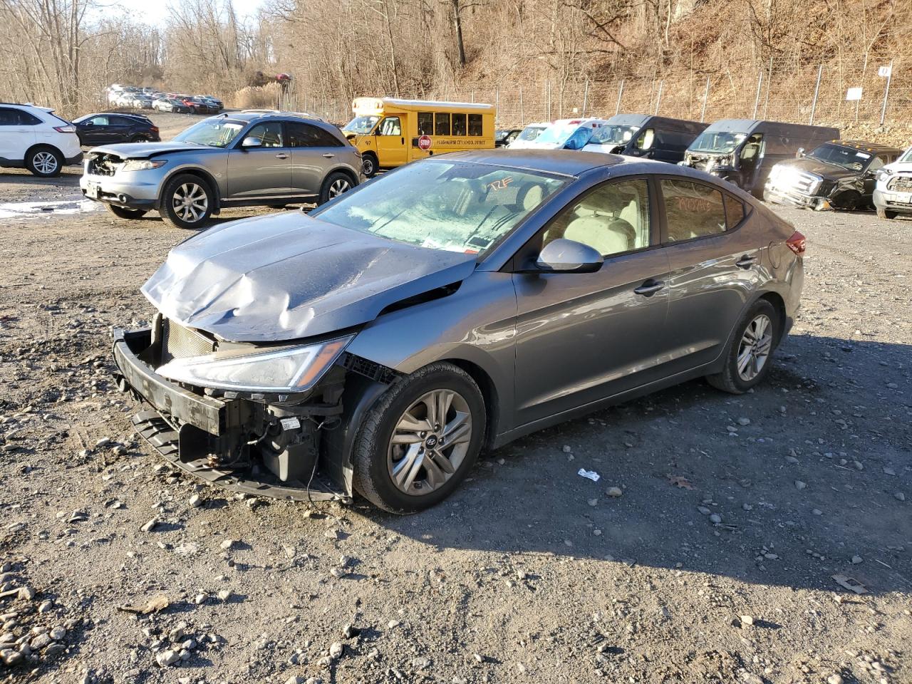 Image 1 of 2019 HYUNDAI ELANTRA SEL 2019 with VIN 5NPD84LF8KH493062